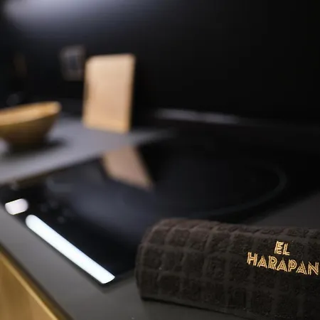 El Harapan, Refugiate En Una Selva A Pie De Playa