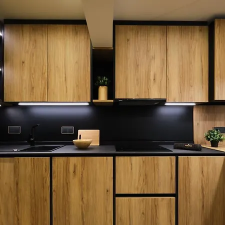 El Harapan, Refugiate En Una Selva A Pie De Playa Gijón