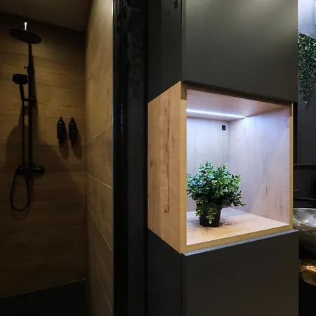 El Harapan, Refugiate En Una Selva A Pie De Playa * Gijón